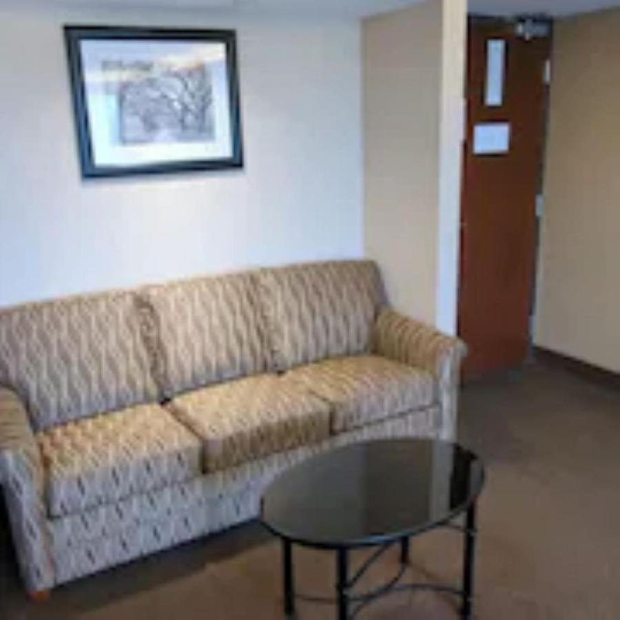 Hotel Lotus Kansas City Merriam Eksteriør billede